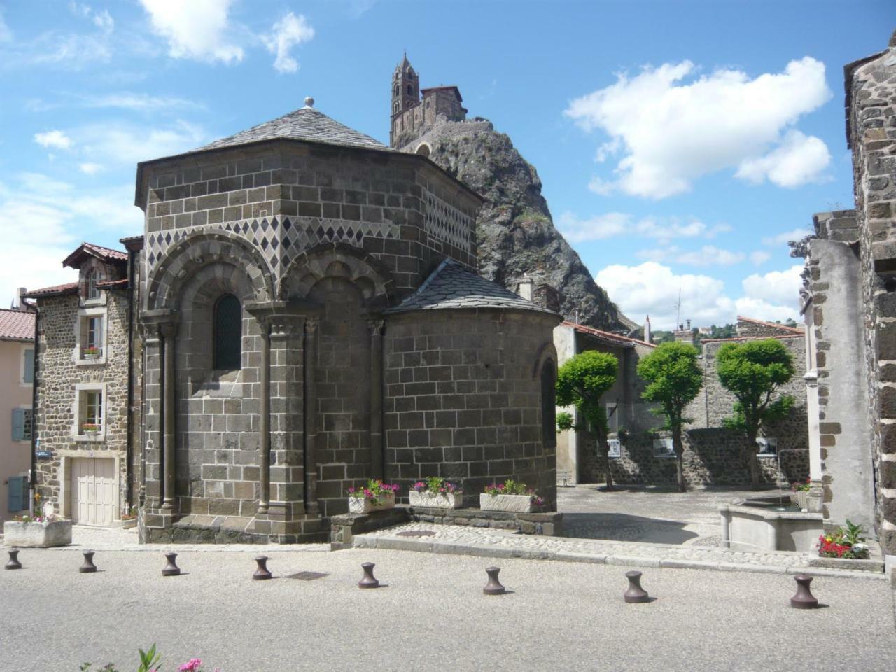 Ferienwohnung Le Petit Seguret Le Puy-en-Velay Exterior foto